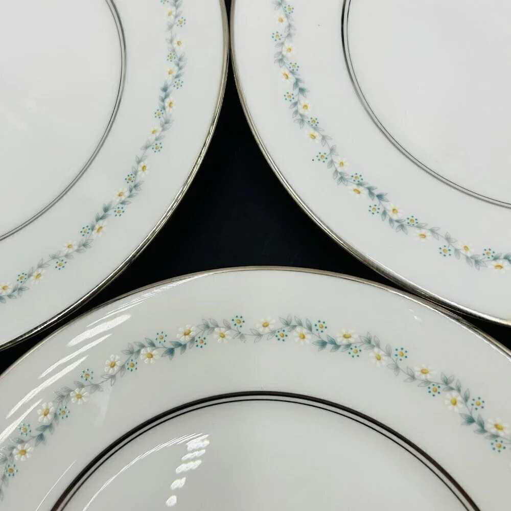 Lenox Oxford Holyoke Bone China 8 1/4